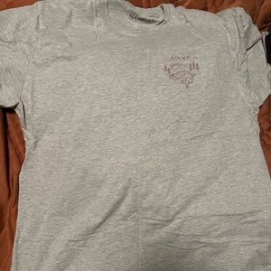 5 shirts barely worn all shirts are size XL